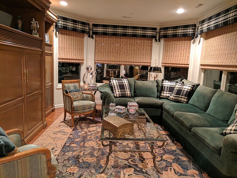 Family room open to Kitchen