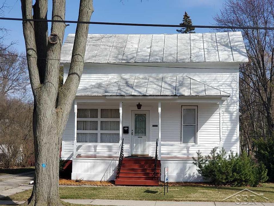 1st image of 1018 Wright St