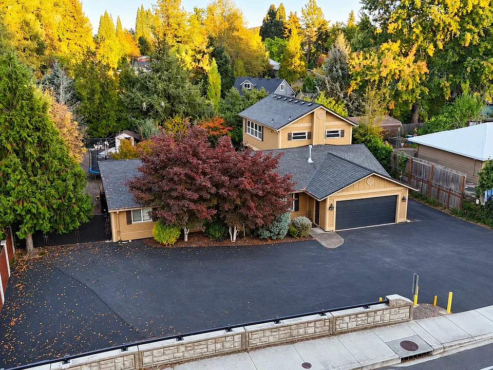 5050 SW 198th Ave