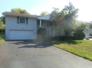 6017 W 105th St, Bloomington, MN 55438