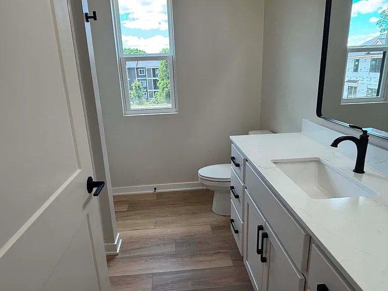 2nd master bath