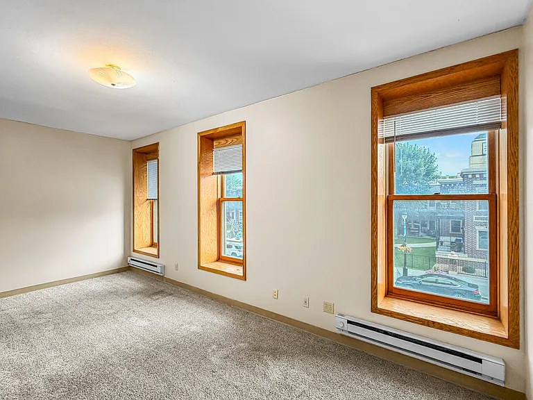 118 N 3rd St #B — Photo 7