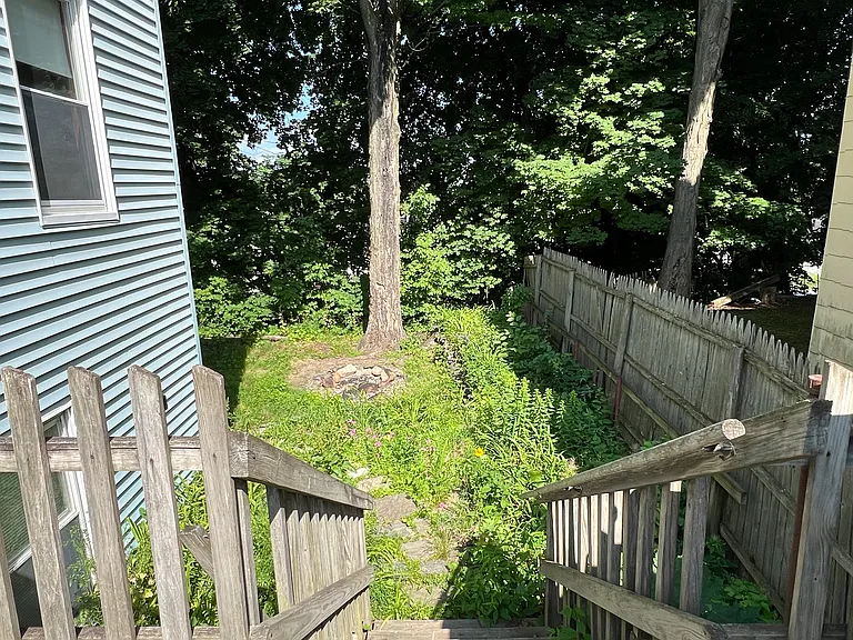 67 Pacific St — Photo 9