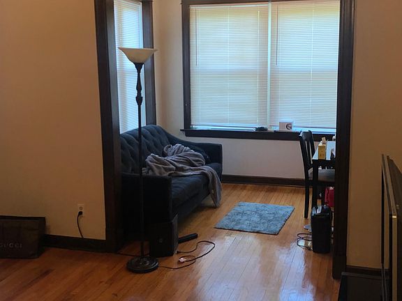3rd image of 6924 S Cregier Ave #3N