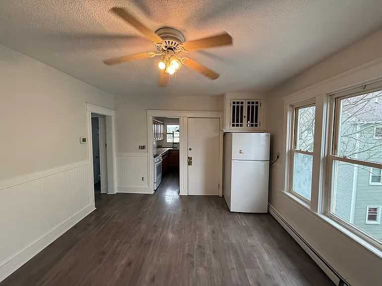 136 Anthony Ave #3 — Photo 4