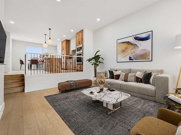 4th image of 2533 N 16th Ave