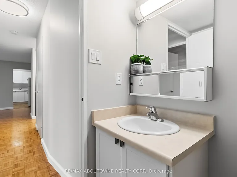 60 Park Ave #705 — Photo 21