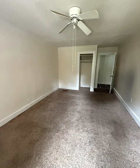 114 Diggs Ct — Photo 9
