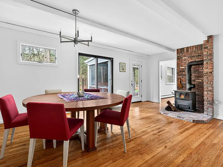 64 Meher Cir — Photo 10