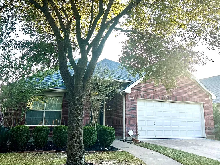 7106 Marble Springs Dr — Photo 2