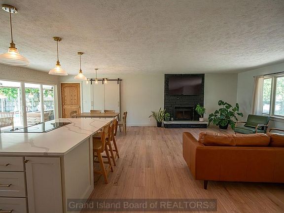 4th image of 4077 Dack Ave