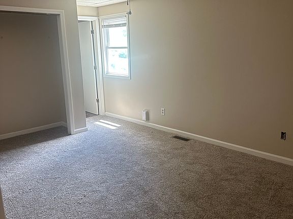 5th image of 200 Douglas Ave #F