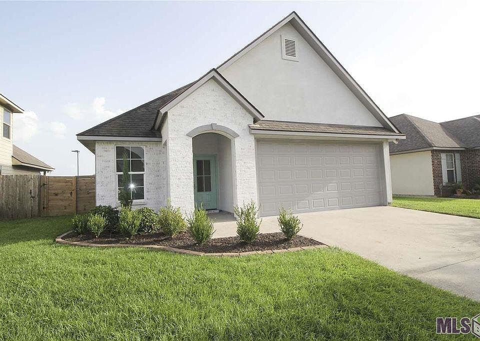 1st image of 36431 Dutchtown Gardens Ave