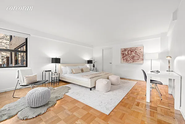 Sold by Corcoran | media 6