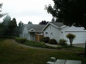 2nd image of 4710 Stratford Ln SE