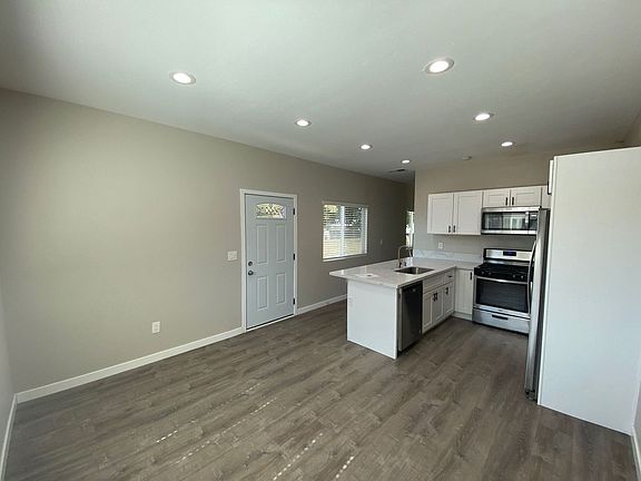 5th image of 5139 Tipton St