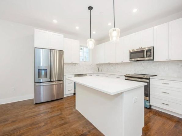 142 Maple Ave FLOOR 1