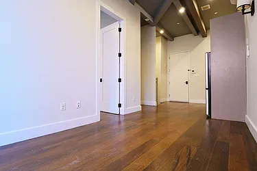 Rented by Tapiro Realty