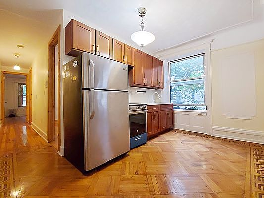 1st image of 986 Bergen St #1B