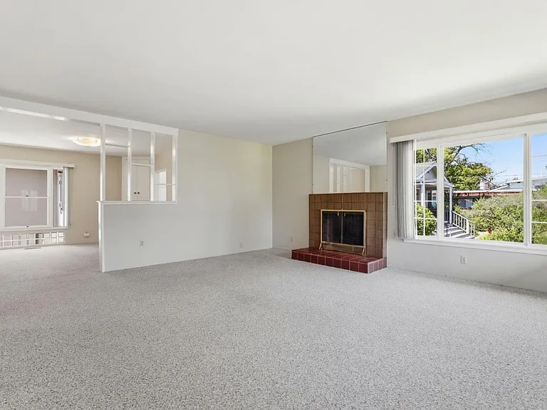 938 Alice Ln #1 — Photo 5