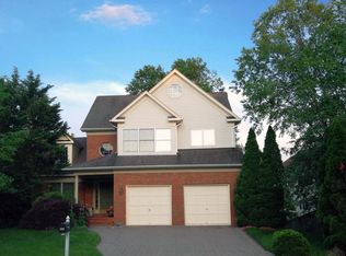 506 Roland St, Vienna, VA 22180