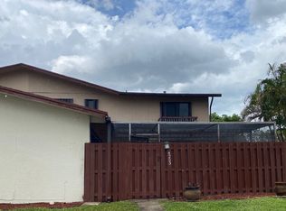 4253 S Landar Dr #32D, Lake Worth, FL 33463