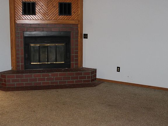 5th image of 7205 Magnolia Way