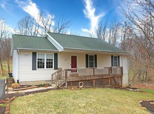 714 Winesap Cir, Howard, OH 43028