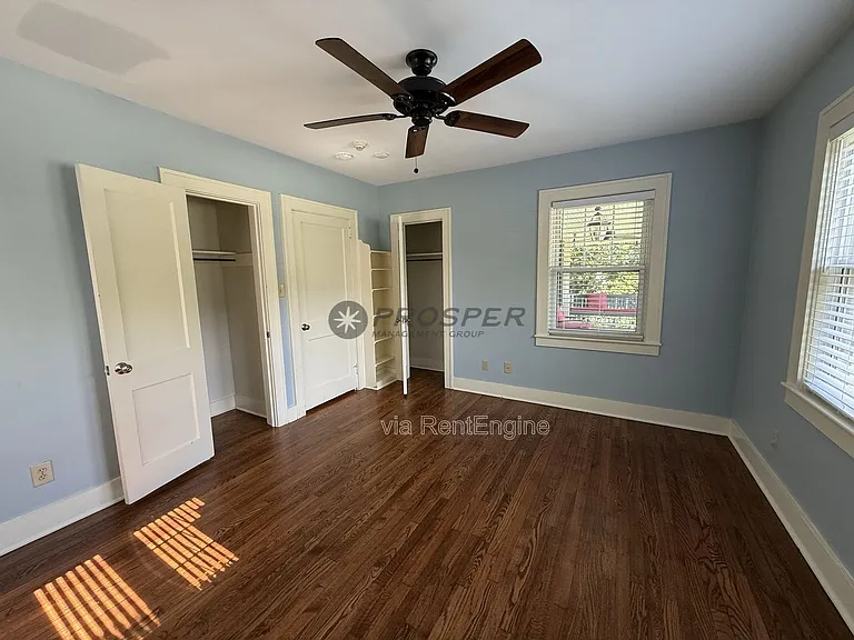 575 Elizabeth Ln W — Photo 11