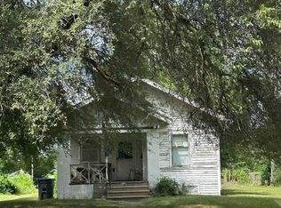 621 E Dayton St, South Bend, IN 46613