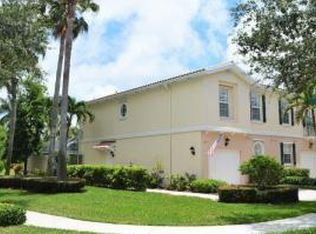 401 Capistrano Dr, Palm Beach Gardens, FL 33410
