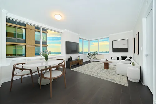 160 Riverside Blvd Photo 1