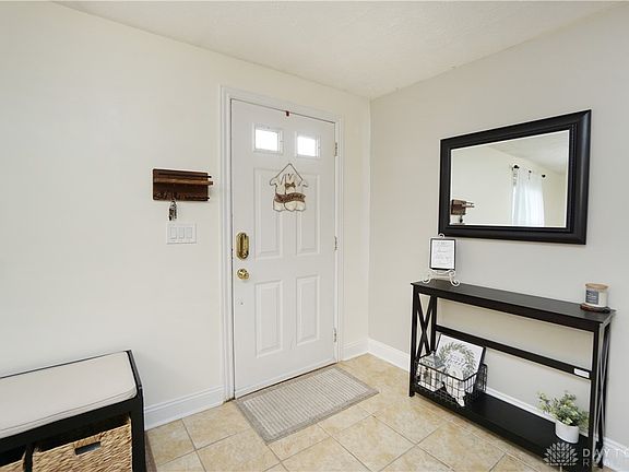 3rd image of 2443 Windsor Village Dr