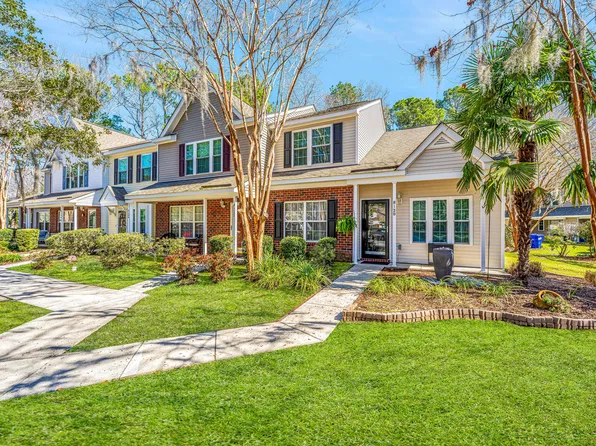 8120 Shadow Oak Dr, North Charleston, SC 29406