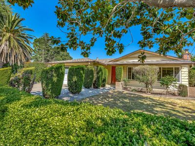 3741 Farm Hill Blvd, Redwood City, CA, 94061