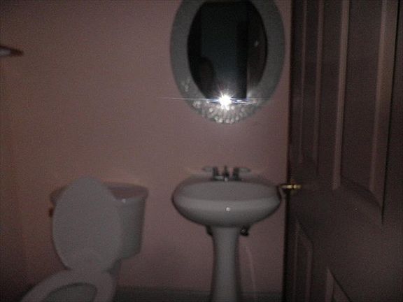 2nd image of 2752 Magnolia St