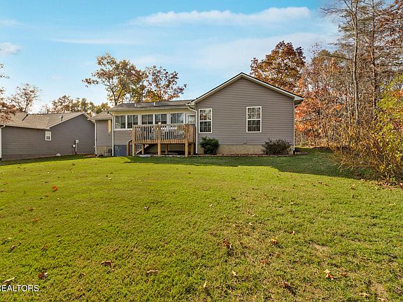 4th image of 3405 Warpath Dr