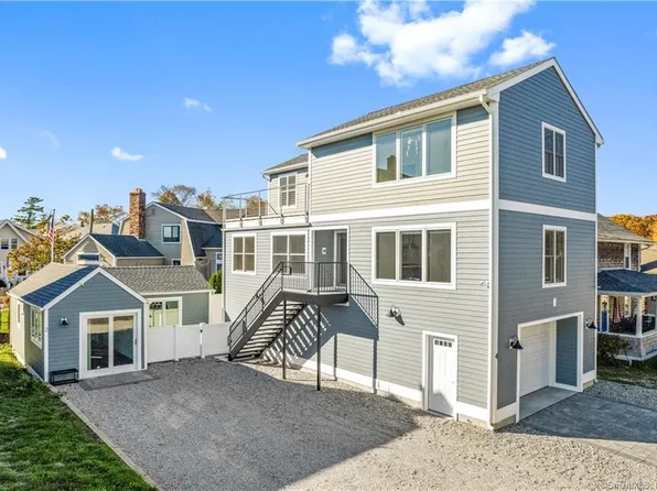 2 Crouch Road, Branford, CT 06405