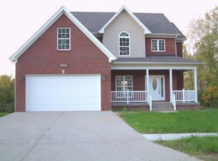 7509 Braeburn Cir, Louisville, KY 40228