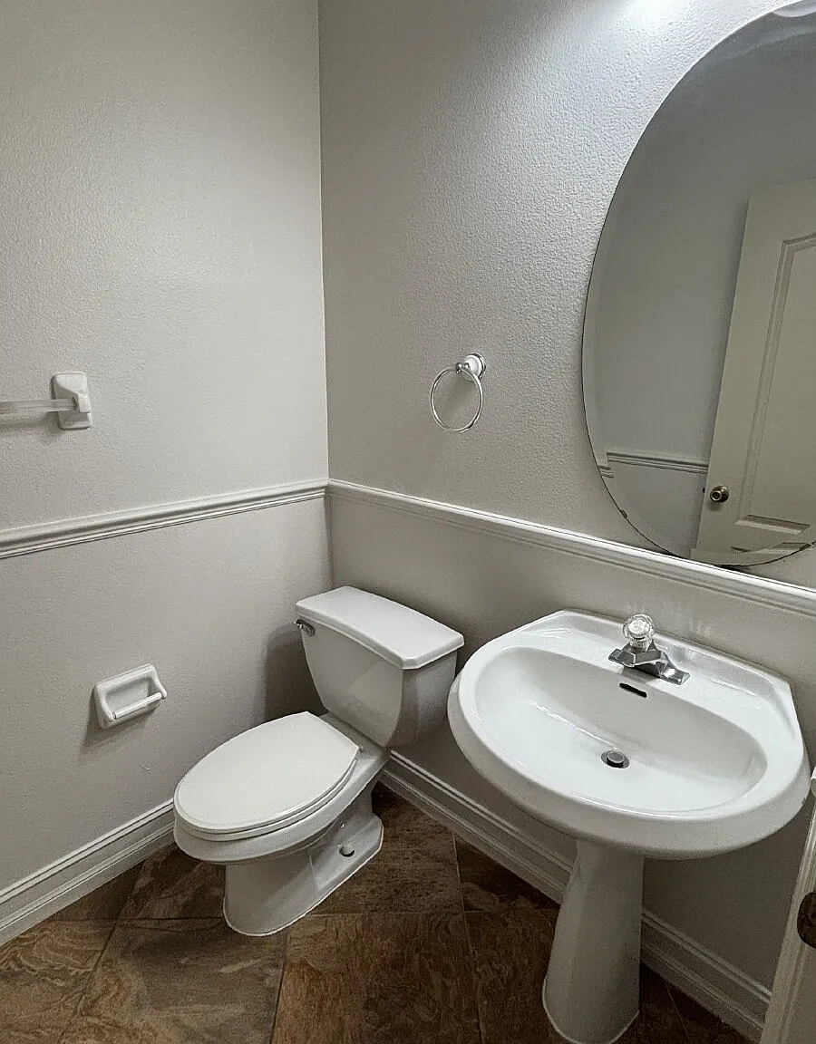 4 bed, 2899 sqft, $3,250 — Photo 1