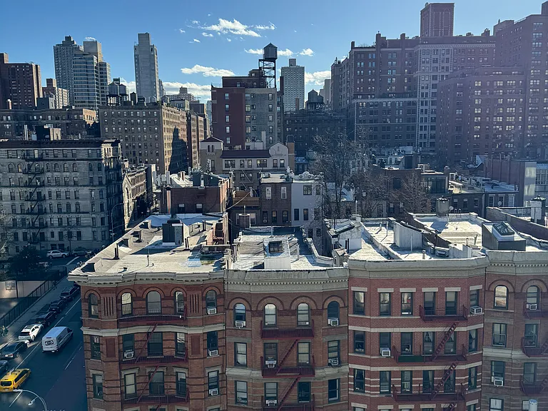 1500 Lexington Ave #12A — Photo 13