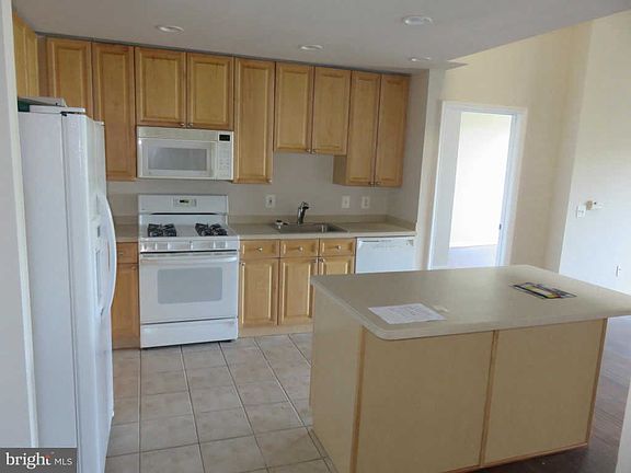 2nd image of 9480 Virginia Center Blvd Unit 408