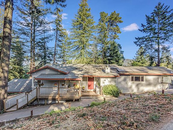 2nd image of 21476 La Verne Dr