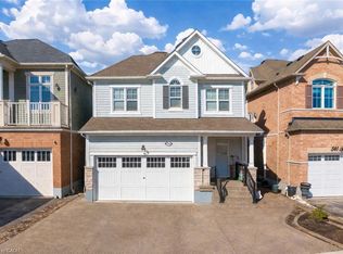 334 Apple Hill Cres, Kitchener, ON N2R 0E5
