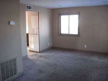 2nd image of 5195 Tangent Dr