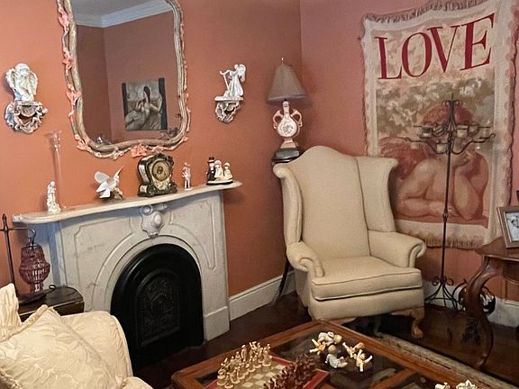 11th image of 106 Sherland Avenue