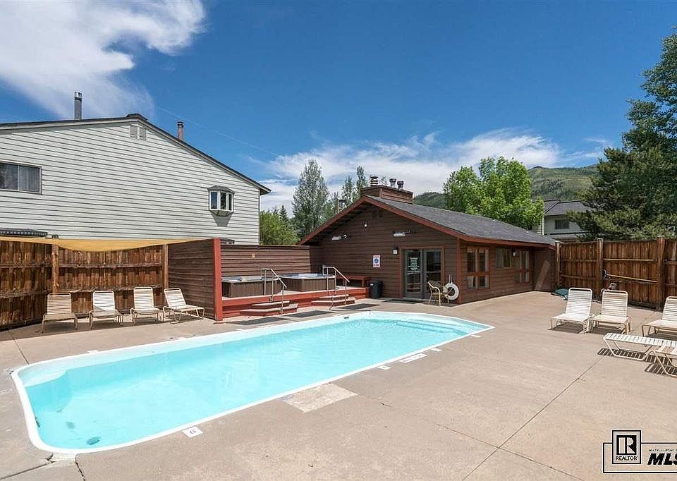 2nd image of 18 Sequoia Ct