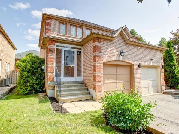 63 Herkes Dr, Brampton, ON L6Y 5B2