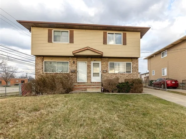 1395 E 262nd St, Euclid, OH 44132