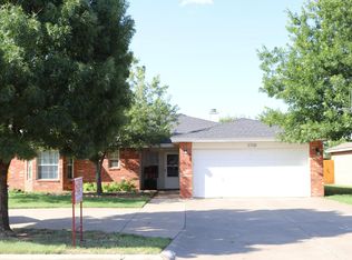 3708 Sides St, Plainview, TX 79072